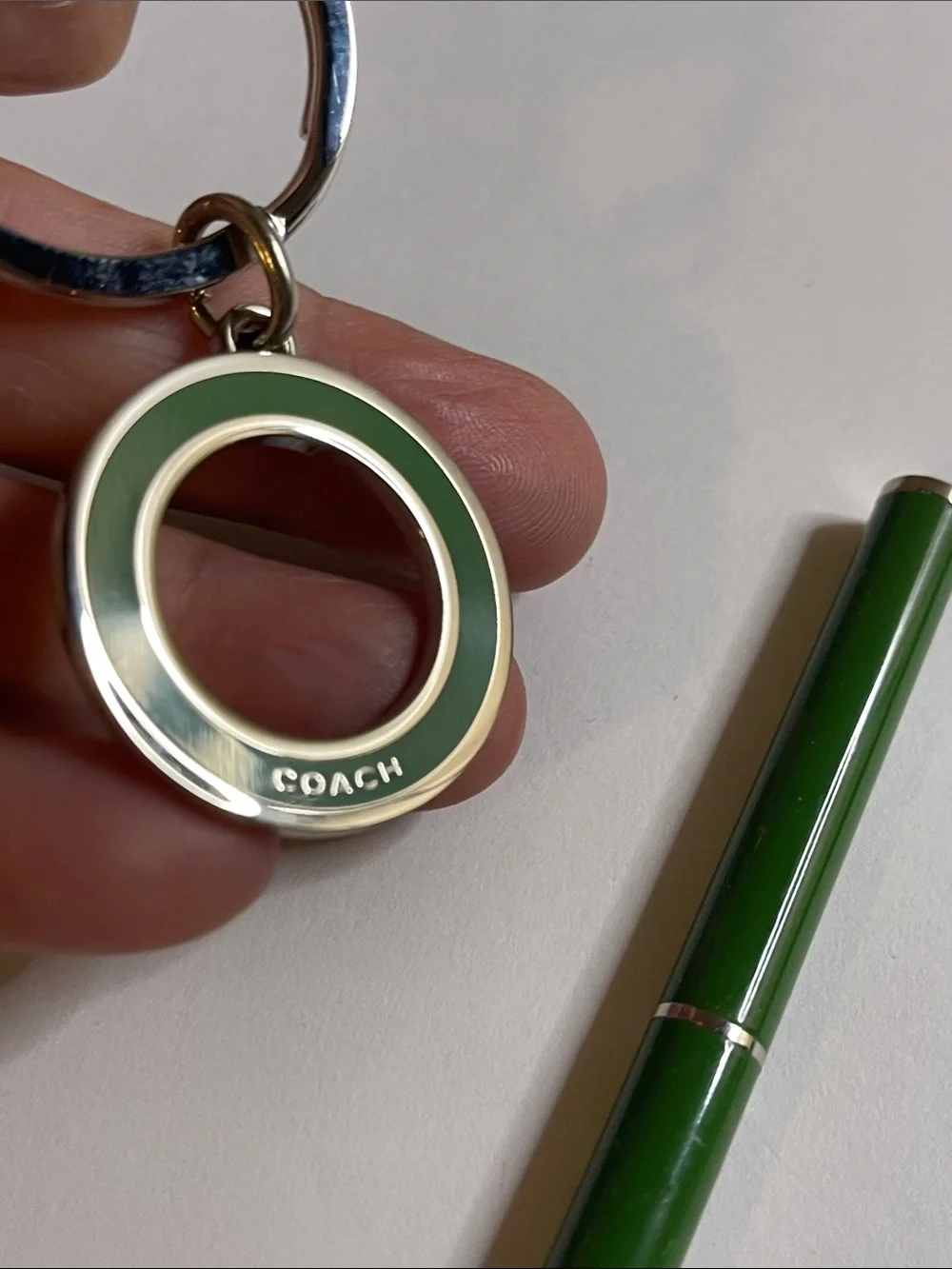 COACH Green Enamel Circle Keyring and Coach Pen
